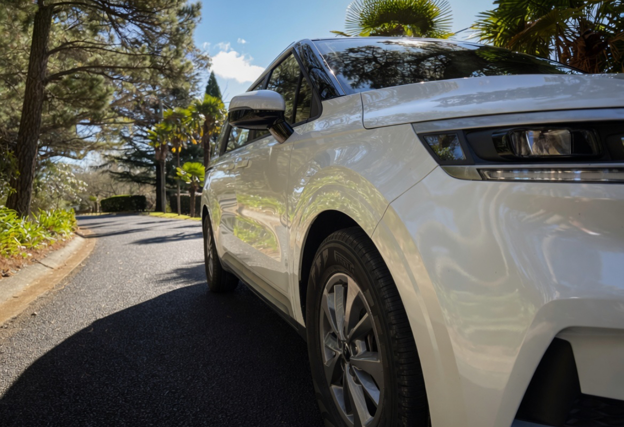 Kia Carnival — Seven in Comfort